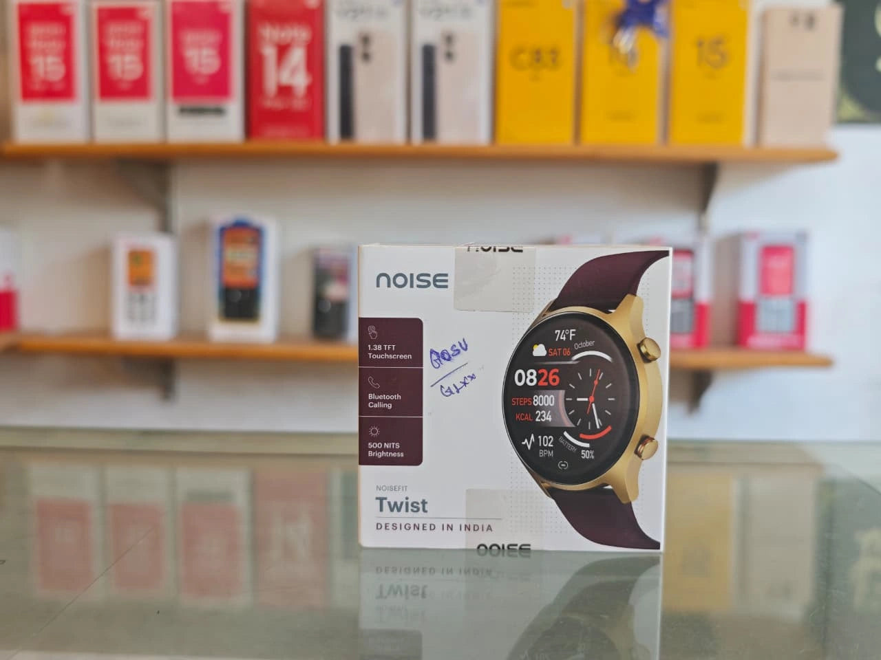 NoiseFit Twist Gold Edition smartwatch with 1.38 inch TFT touchscreen and Bluetooth calling at JJR Mobiles